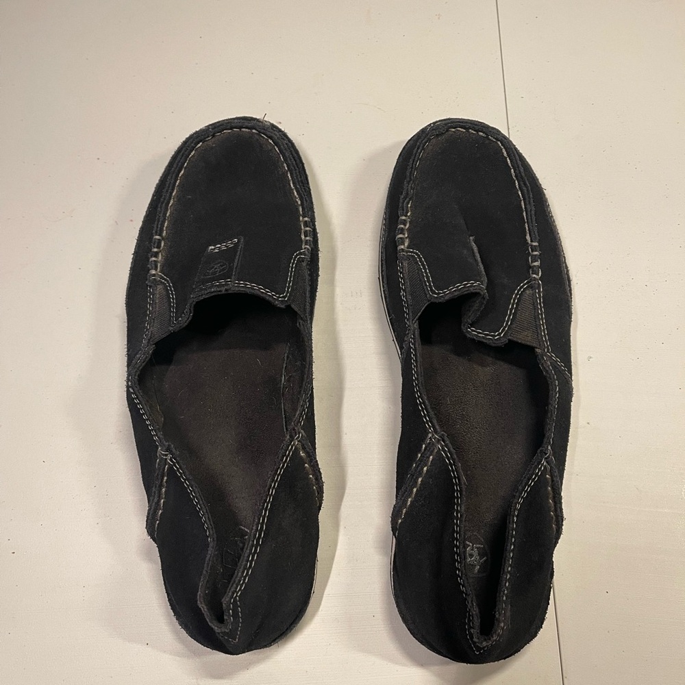 Ariat Cruiser size 10 black